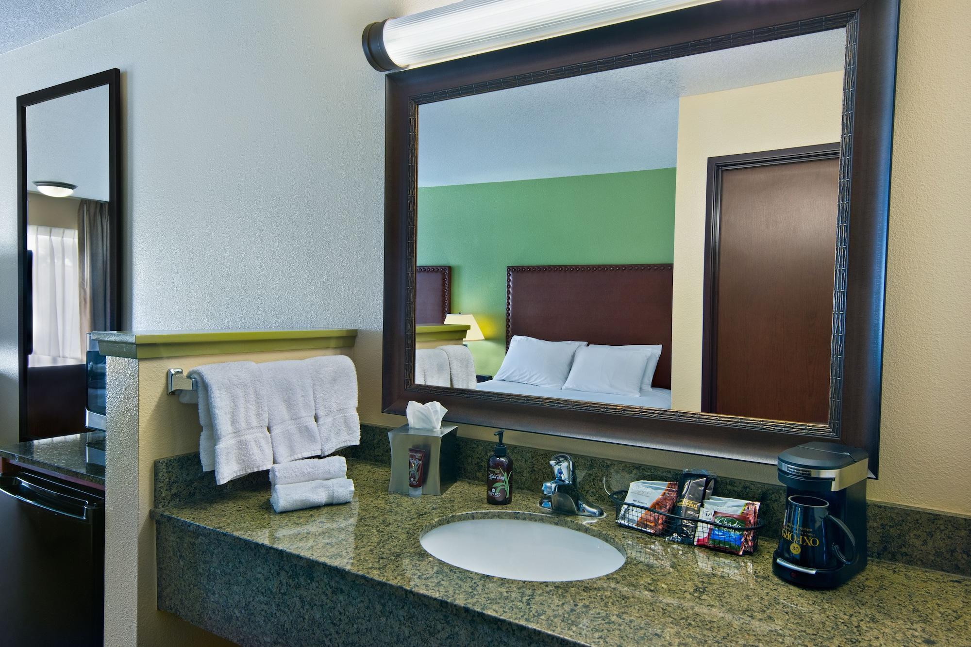 Oxford Suites Hermiston Εξωτερικό φωτογραφία
