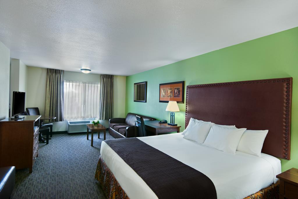 Oxford Suites Hermiston Εξωτερικό φωτογραφία
