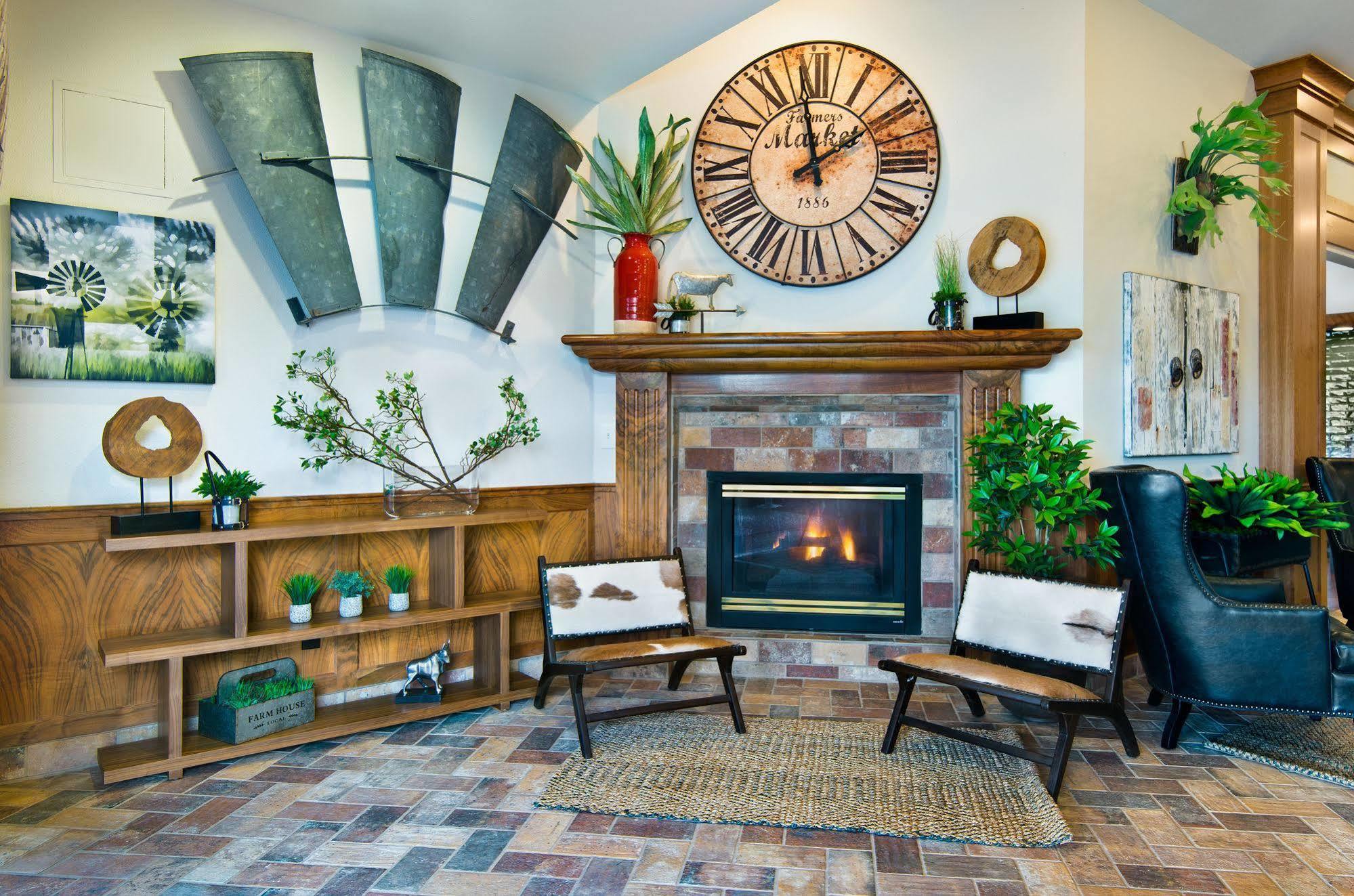 Oxford Suites Hermiston Εξωτερικό φωτογραφία