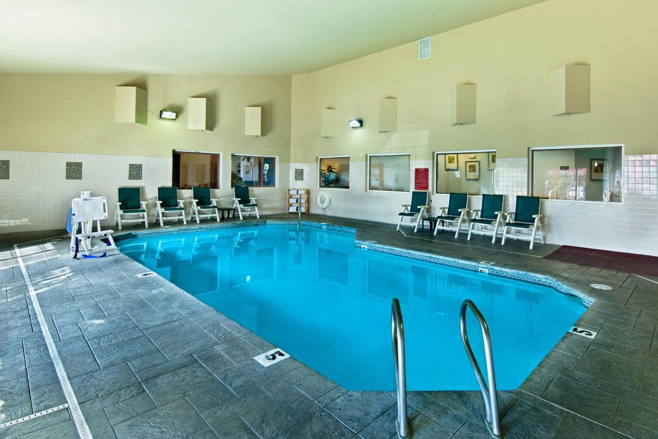 Oxford Suites Hermiston Εξωτερικό φωτογραφία